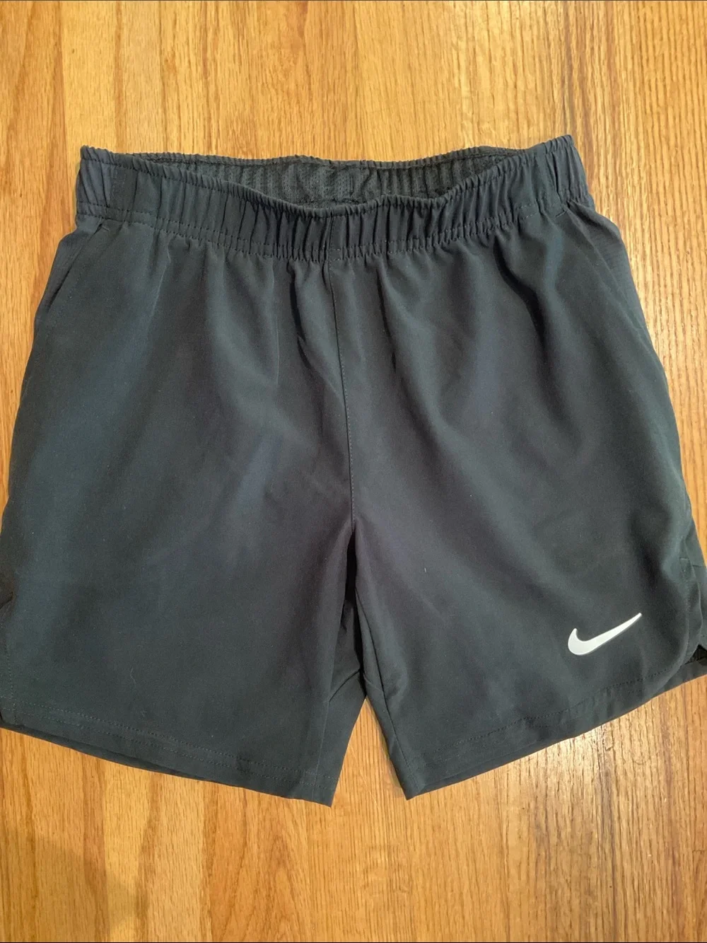 Nike - Big Kids’ Dri Fit SHORTS - Boys’ Size S - Black - Side Pockets